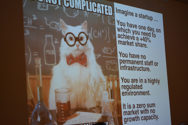 #InboundTO Meetup Recap: Win Political Campaigns with Digital Marketing 2 #InboundTO Win Political Campaigns with Digital Marketing - presentation